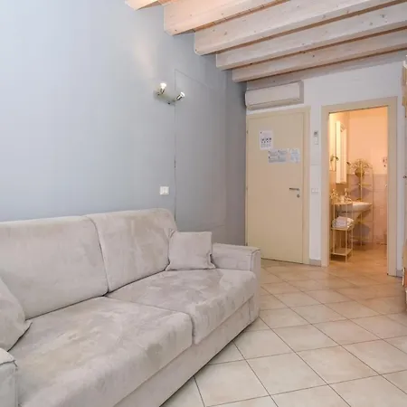 Le Reve - View לינה וארוחת בוקר 3*