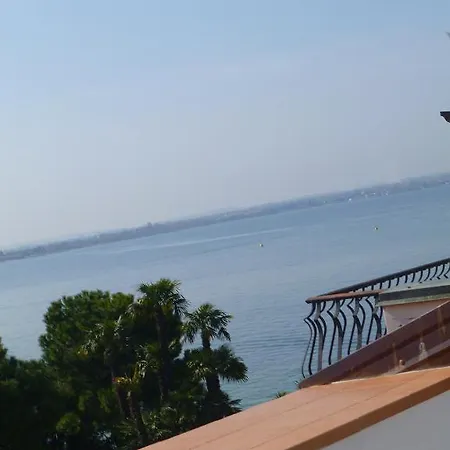 住宿加早餐酒店 Le Reve - View 西尔米奥奈