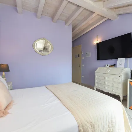 Le Reve - View 住宿加早餐酒店 西尔米奥奈