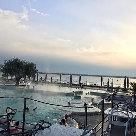 Oda ve Kahvaltı Le Reve - View